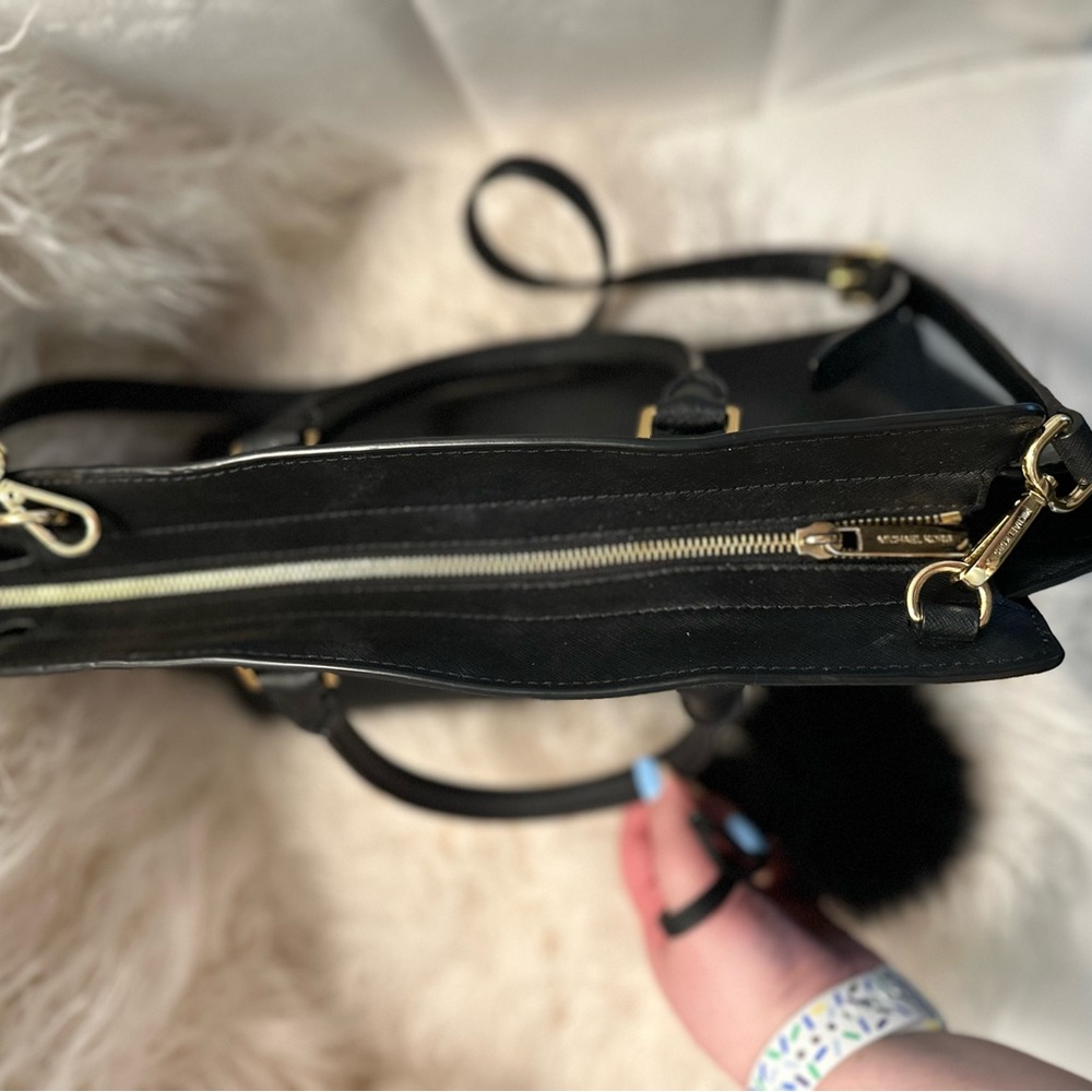 Michael Kors Selma Satchel in Black Saffiano Leather - Picture 5 of 8